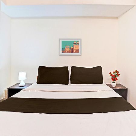 Hotel O Himalaya Inn Ahmadabad Zewnętrze zdjęcie