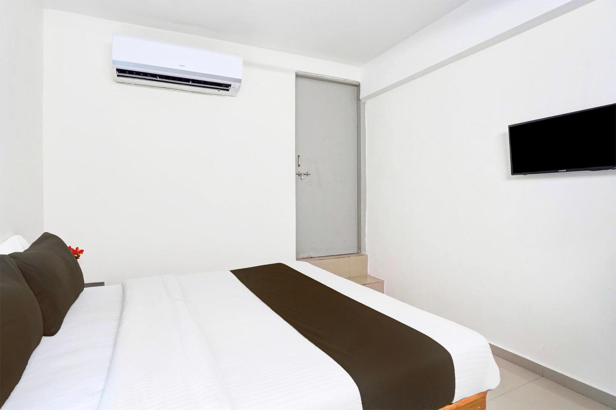 Hotel O Himalaya Inn Ahmadabad Zewnętrze zdjęcie