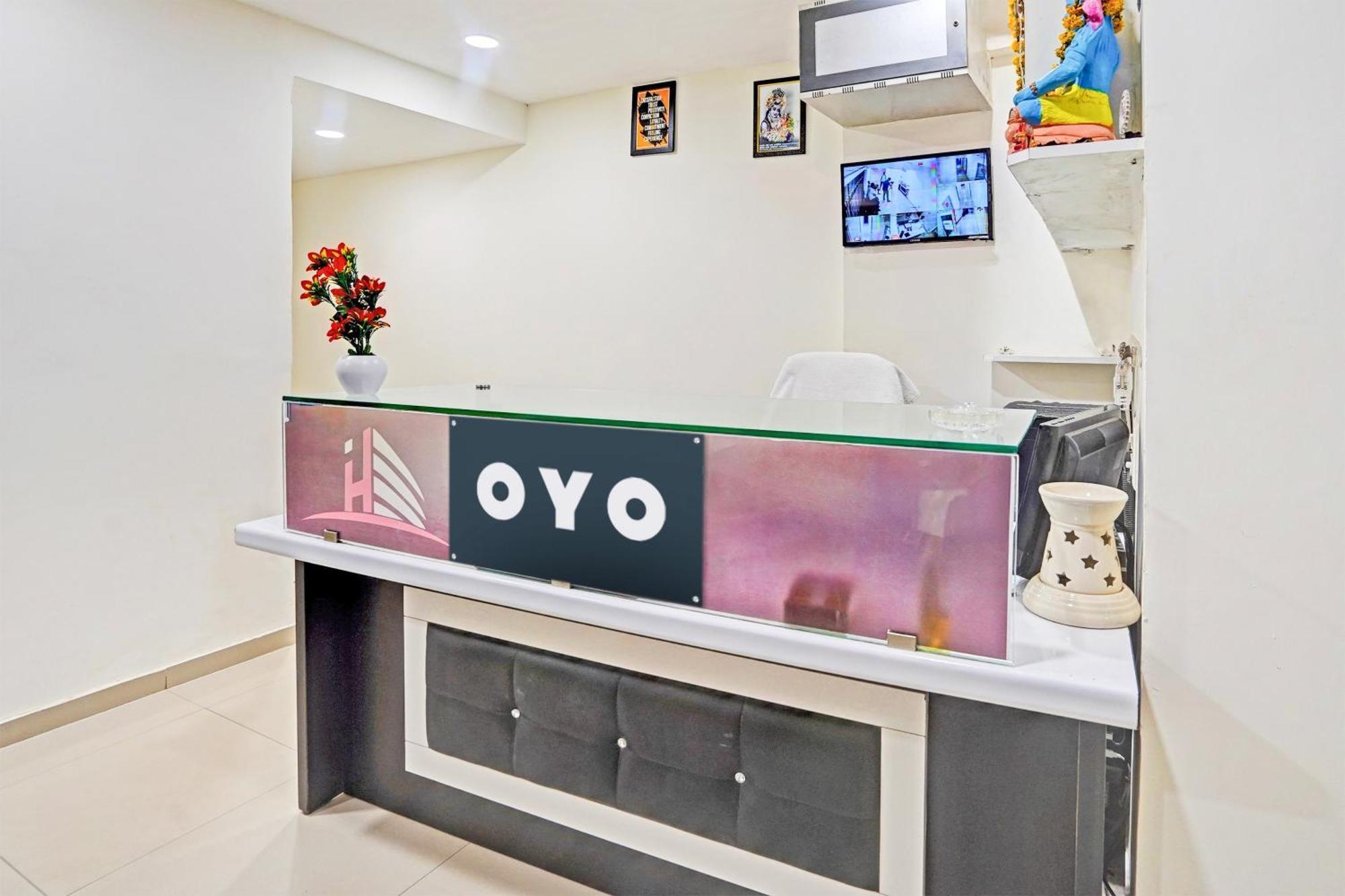 Hotel O Himalaya Inn Ahmadabad Zewnętrze zdjęcie